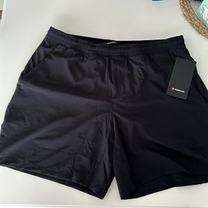 Lululemon 7” lined pace breaker short